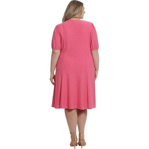 London Times Pink V-Neck Fit & Flare Dress Flowy Smocked Waist 1X Coquette Date - Picture 2 of 8